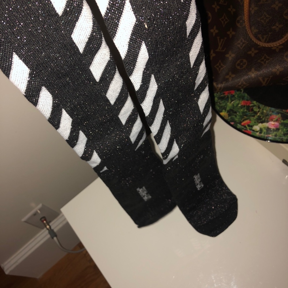 Off-white socks - Picture 4 of 7
